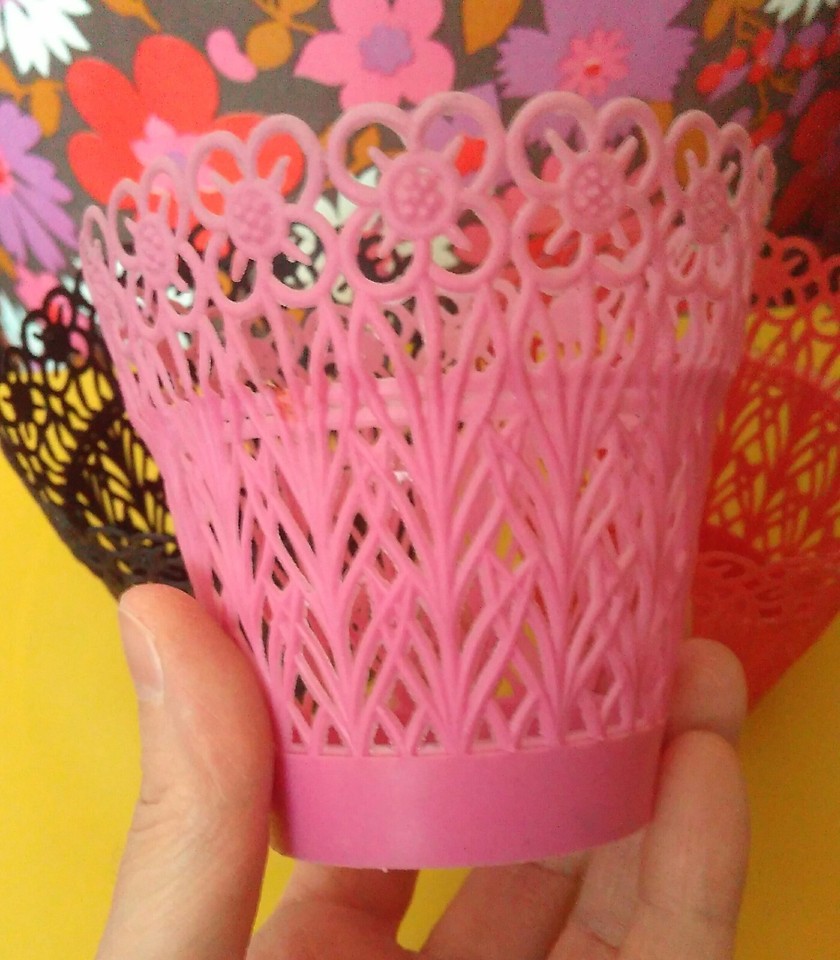 Small Vintage Kitsch Soft Plastic Storage Baskets Flower Power Retro