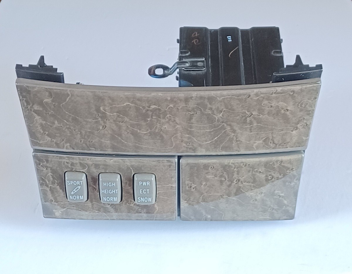 2001-06 Lexus LS430 Ecru Bird's Eye Maple CD Lid Height ECT Switch