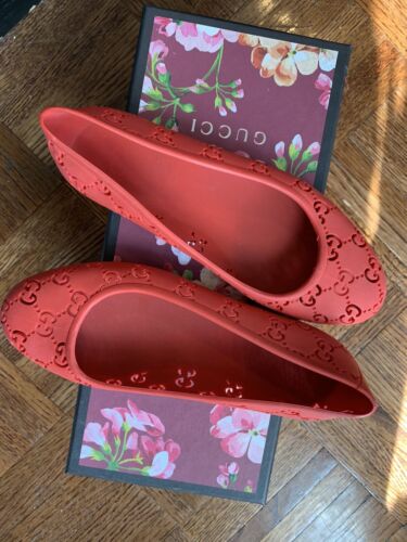 Gucci Rubber Sandal Slides Flats Red 35 GG Logo Ballet Slipper Authentic Used - Picture 1 of 4