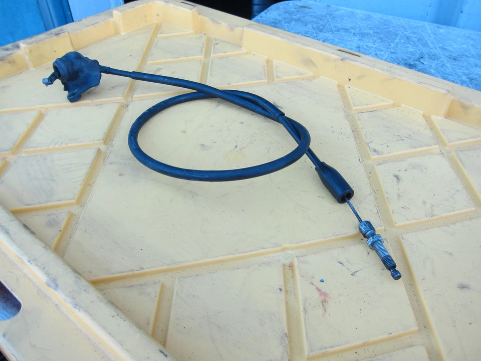 Suzuki Katana 600 GSX600F 2004 línea de cable de embrague OEM Foto 2 de 4