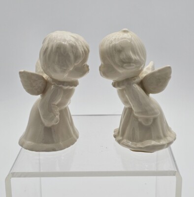 Vintage Pair Of Kissing Angels Girl Boy Figurines White Ceramic, 4 Inches Tall