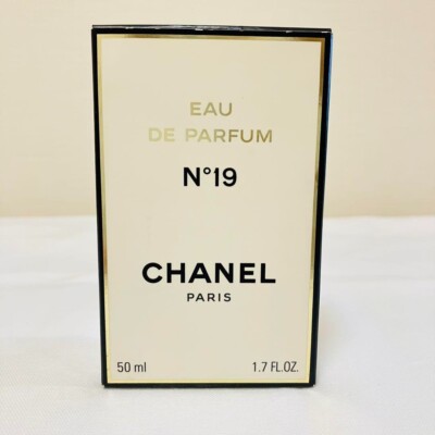 CHANEL No 19 Eau De Parfum Paris 50ml | eBay