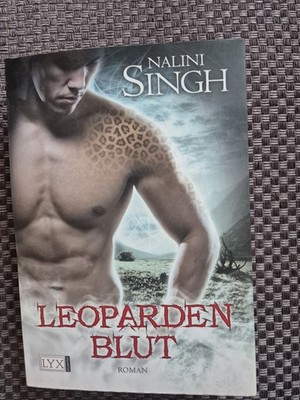 Leopardenblut von Nalini Singh (2008, Taschenbuch)