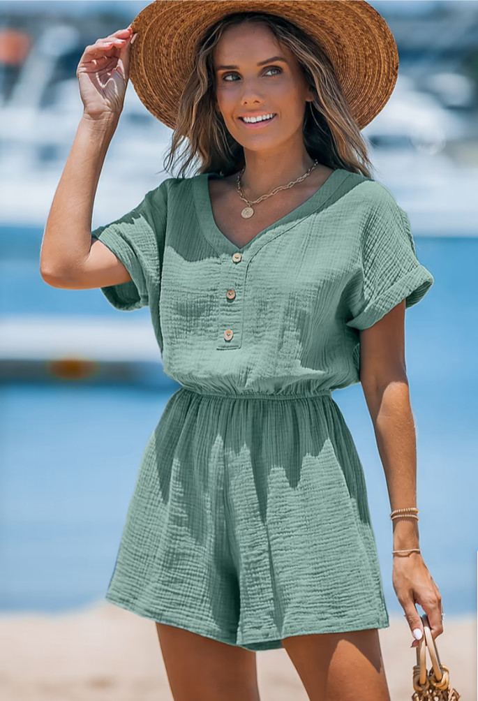 CUPSHE Women's Size Large Sage Green Short Sleeve Wide Leg w Pockets Romper NEW