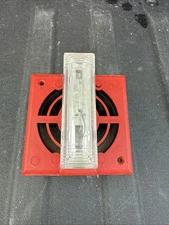 Gentex GOS24 -15/75WR Red Wall Mount Fire Alarm Multi-Tone Sounder Strobe (Rare)