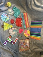 LARGE LOT Pop It Fidget Toys Sensory Poppers Stress Relief Fidget Poppers