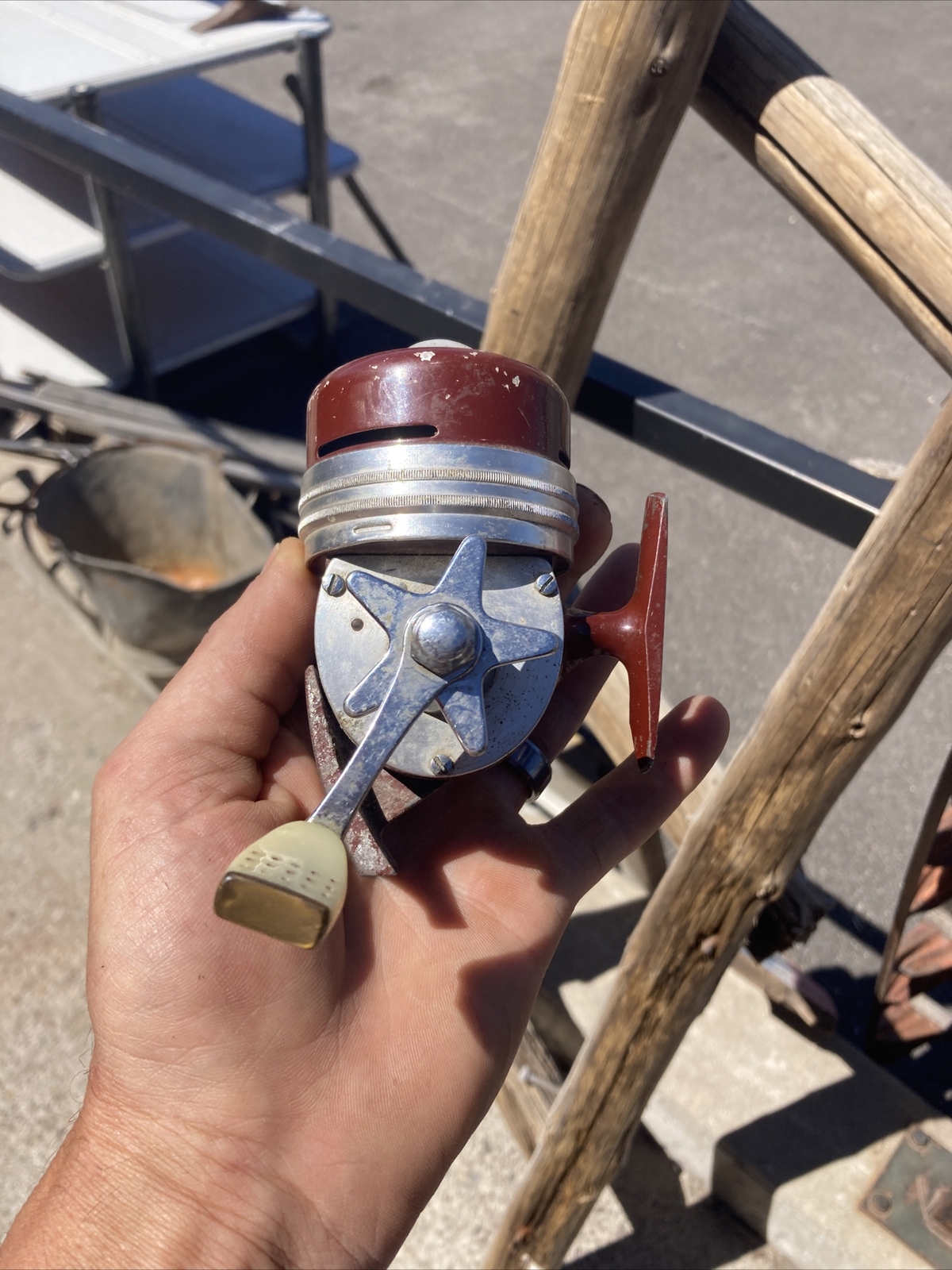 Ted Williams / Sears Model 440 Maroon and Silver Spin-Cast Reel