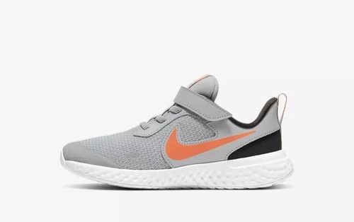 nike run revolution 5 trainers junior