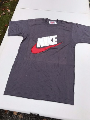 Vintage 90s Nike T-Shirt Sz M Stitch 