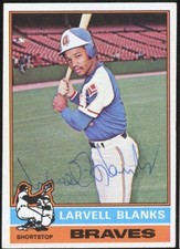 Larvell Blanks #127 signed autograph auto 1976 Topps Baseball Trading Card