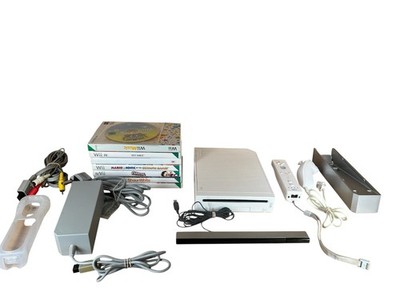 Nintendo Wii Komplett Konsole Bundle Weiß + 8 Spiele Sports Mario Sonic