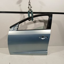 Porte avant et accessoires Renault FLUENCE