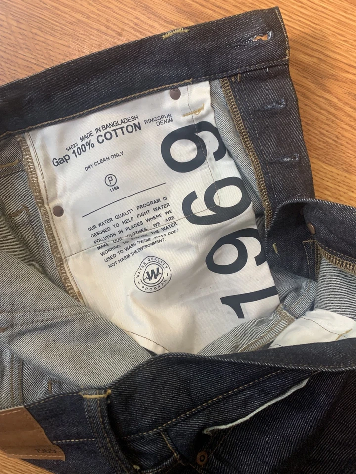 Gap 1969 Jeans Mens size 32x30 selvedge dark ringspun casual button fly straight - Image 2 of 4