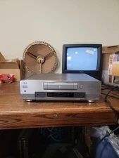 Sony DHR-1000 MiniDV DV Digital Video Cassette Recorder Player. Untested 