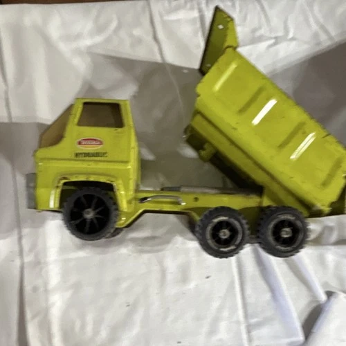 Tonka Hydraulic Pressed Steel Yellow Vintage Dump Truck Collectible Toy Vehicle