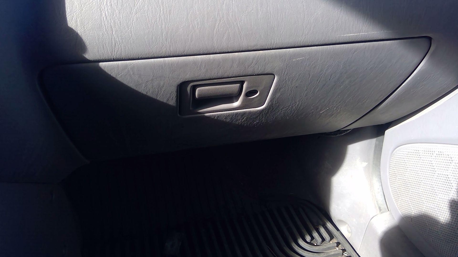 01 02 Ford Escape Glove Box Assembly Complete Door With Latch Oem Gray