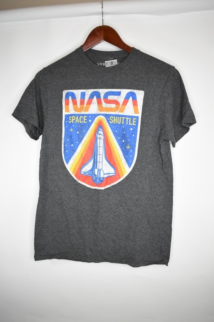 T-shirt Graphic Tee Size Small Gray 