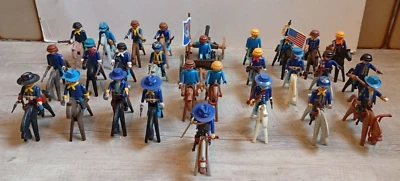 Lot playmobil cavalerie nordiste 27 cavaliers 26 chevaux charriot armes canon - Photo 1/4