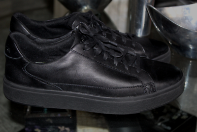 KIZIK VEGAS HANDS FREE BLACK LEATHER SHOES M SZ 13, W 14.5 