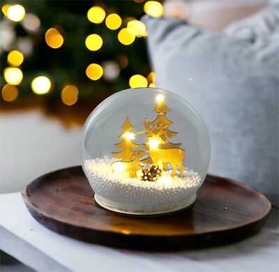 Leuchtende LED Schneekugel mit Rentieren Weihnachtsdeko Ornament festlich Xmas