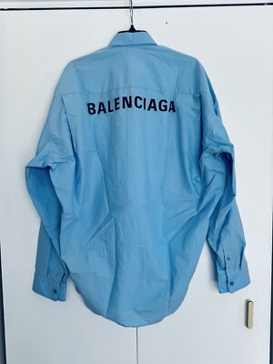 BALENCIAGA バックロゴシャツ ライトブルーサイズ38 XL相当 BALENCIAGA バックロゴシャツ ライトブルーサイズ38 XL相当