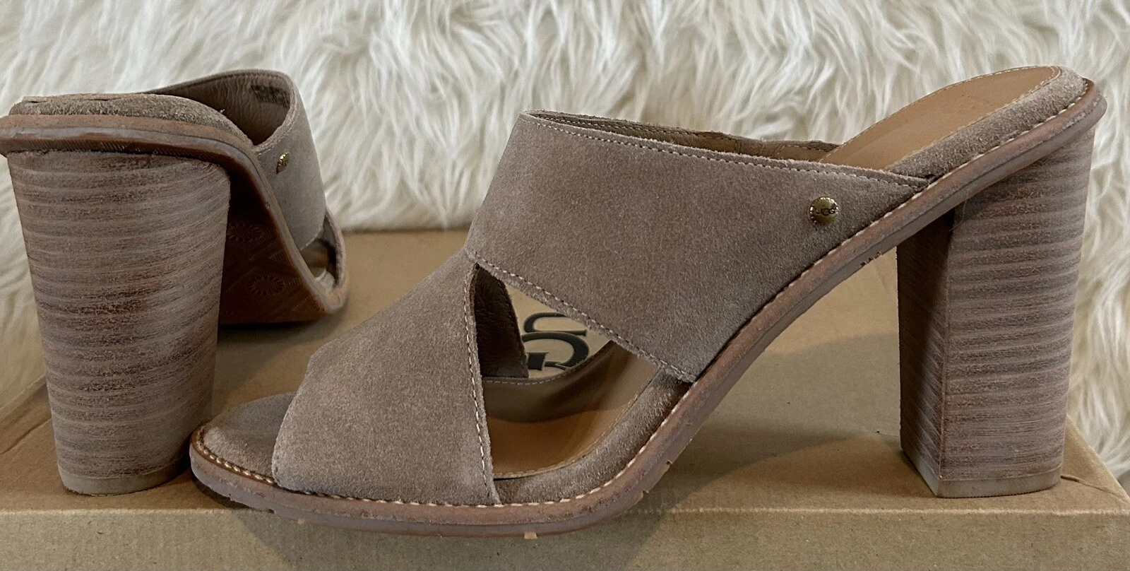 UGG Celia sandali donna scamosciati blocco tacco alto colore tela taglia 10