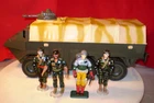 1983 GI JOE APC AMPHIBIOUS PERSONNEL CARRIER VEHICLE+ 1987 DRIVER BACKSTOP ARAH