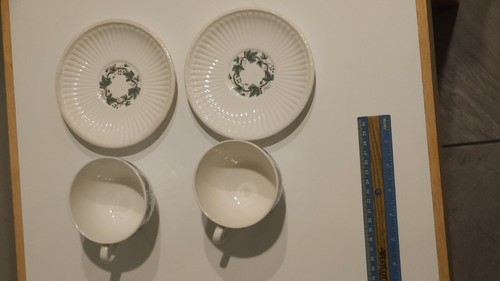 Wedgwood Edme Stratford Footed Tea Cups & Matching Saucers Set Green Ivy Leaves - Picture 23 of 24