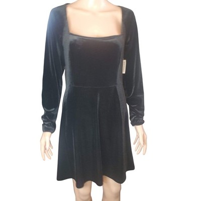 Old Navy Black Velvet Fit Flare Dress M Square Neck Goth Grunge NWT