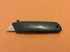 NOS - MILLERS FALLS No. 122 UTILITY KNIFE WITH BLADES - NEW - U.S.A.