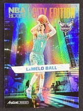 2021-22 NBA Hoops #27 LaMelo Ball City Edition Holo Artist Proof Gold #/10