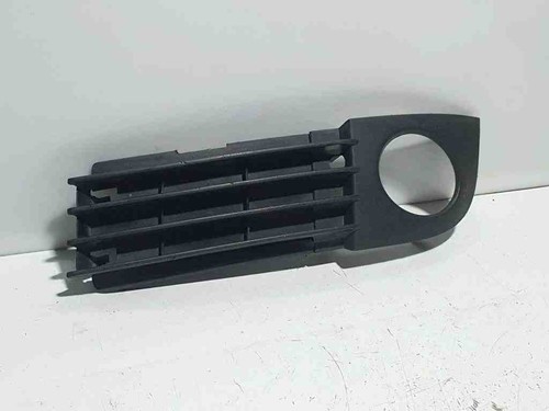 AUDI A6 Avant 4F5, C6 Nebelscheinwerferverkleidung 4B0807681AA 2.50 32261949