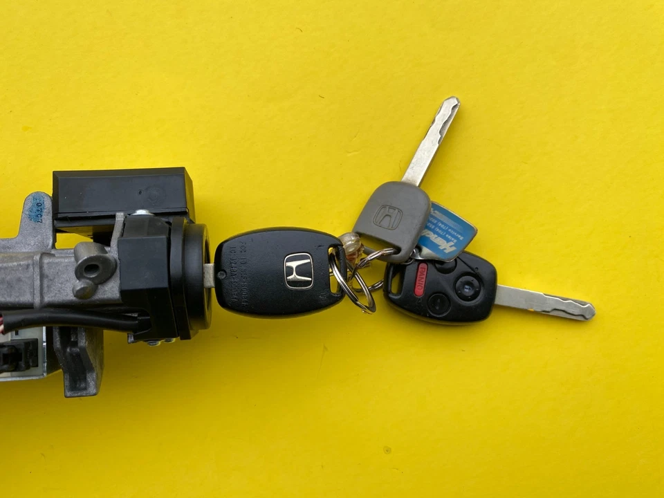 2006-11 HONDA CIVIC IGNITION SWITCH LOCK W/KEY IMMOBILIZER OEM 39730-SNA-A020-M2 - Image 4 of 4