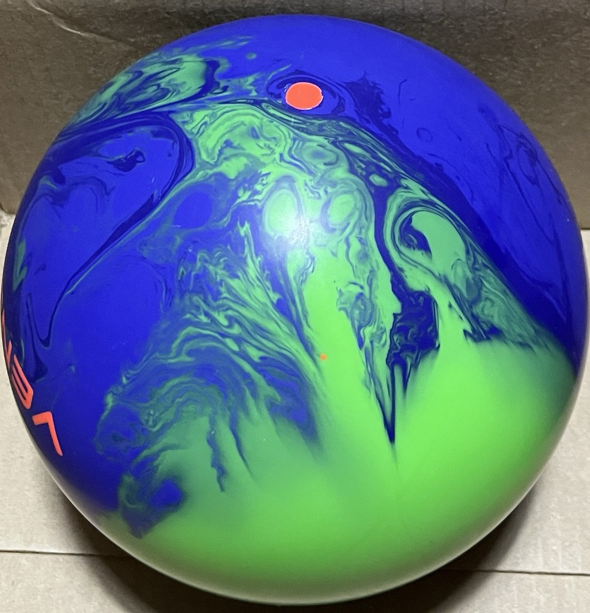 Motiv Venom ExJ 15 lb Bowling Ball New in Original Box | eBay
