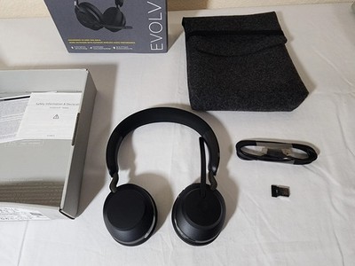 Jabra Evolve2 65 Stereo Wireless Headset (UC, USB-A) - Black for