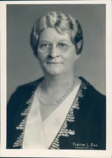 1934 Photo Press Margaret Munns Treasurer Evanston Seattle Eugene Ray Woman