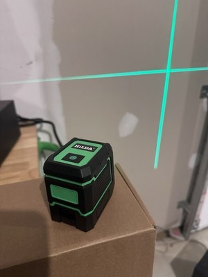 Laser level 