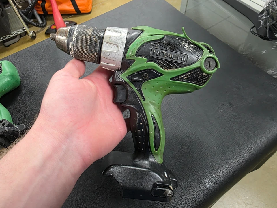 Hitachi 2pc 18V tool WH18DSAL  1/4" impact driver DS18DSAL 1/2" drill no battery - Image 2 of 4