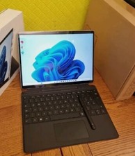 Surface Pro 9 - Intel Core I5, 8gb , 1tb, 13" Pixelsense™ Flow, Free Softwares.