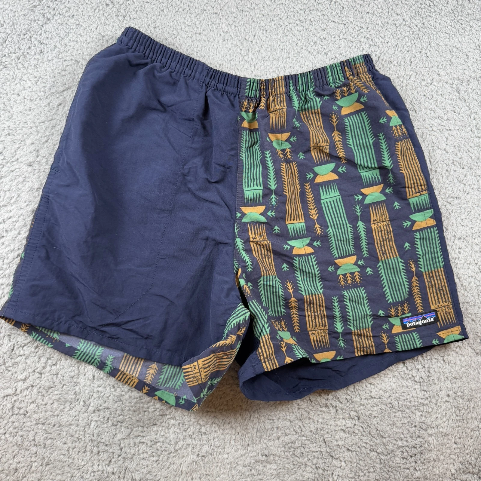 Patagonia Men’s Baggies Shorts M Blue Green Tan Swim Hike Casual Outdoors *Flaws