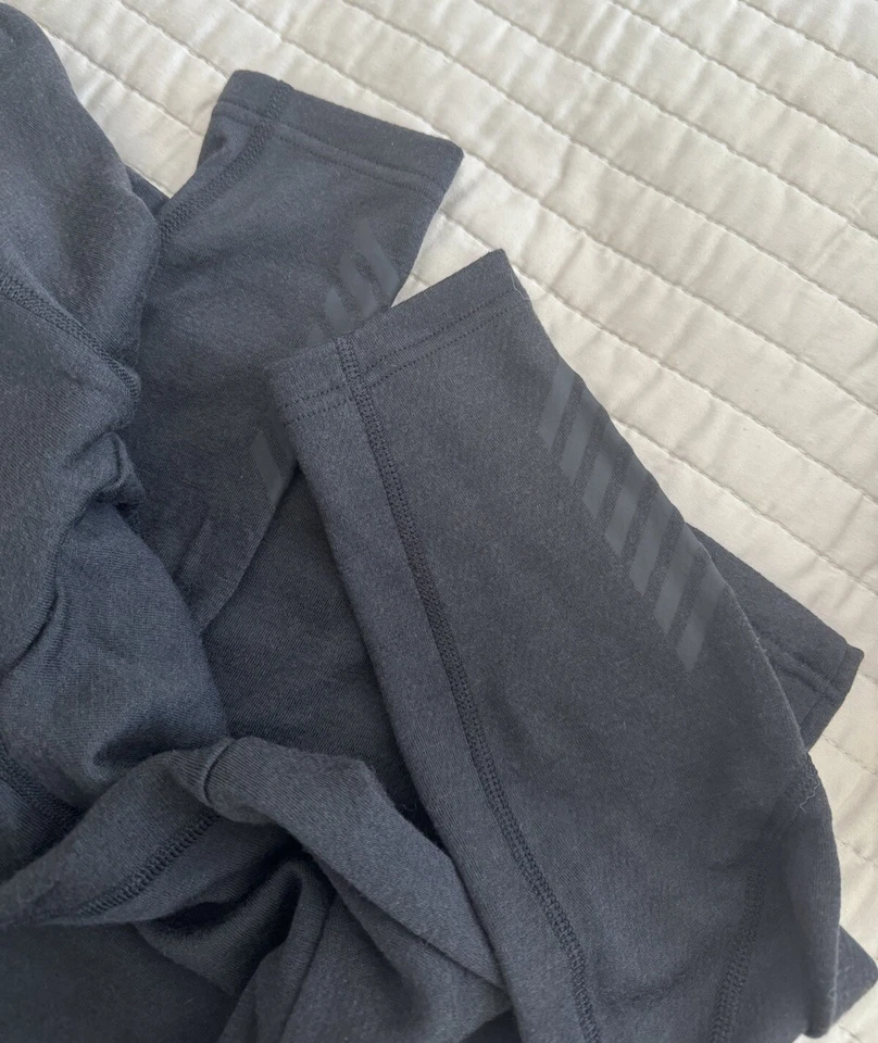 NUEVO EN CAJA Sudadera con Capucha Helly Hansen Lifa Active Merino Capa Base Peso Medio Para Hombre Negra talla S Foto 4 de 4