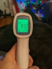 digital thermometer
