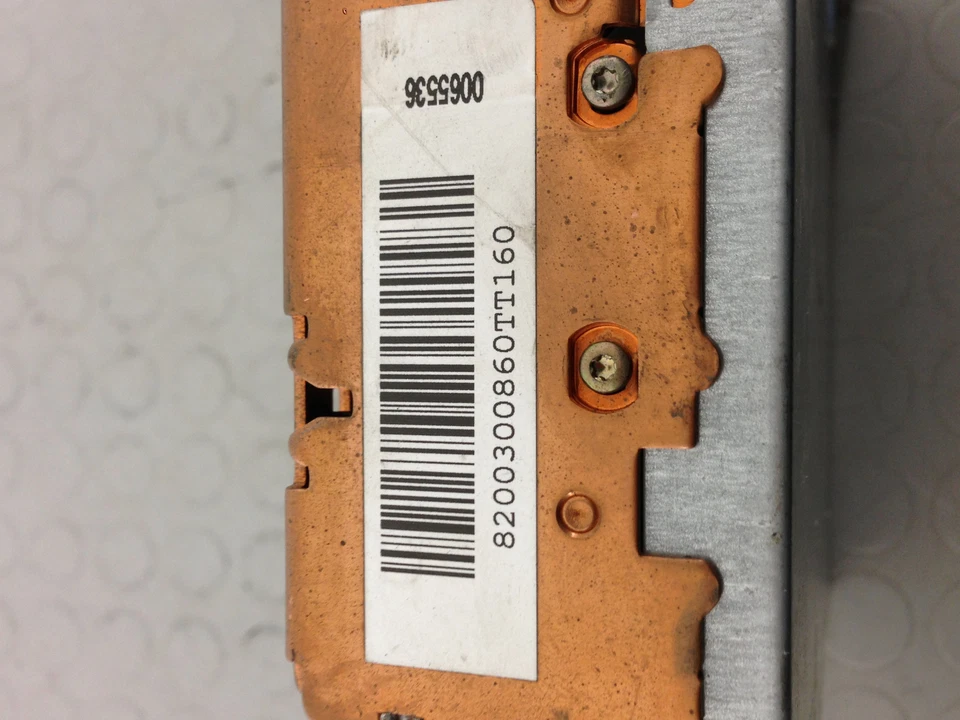 Renault Scenic (2004) 1.5 74kW 5P Car Radio with Small Crack 8200300860 - Image 3 of 4