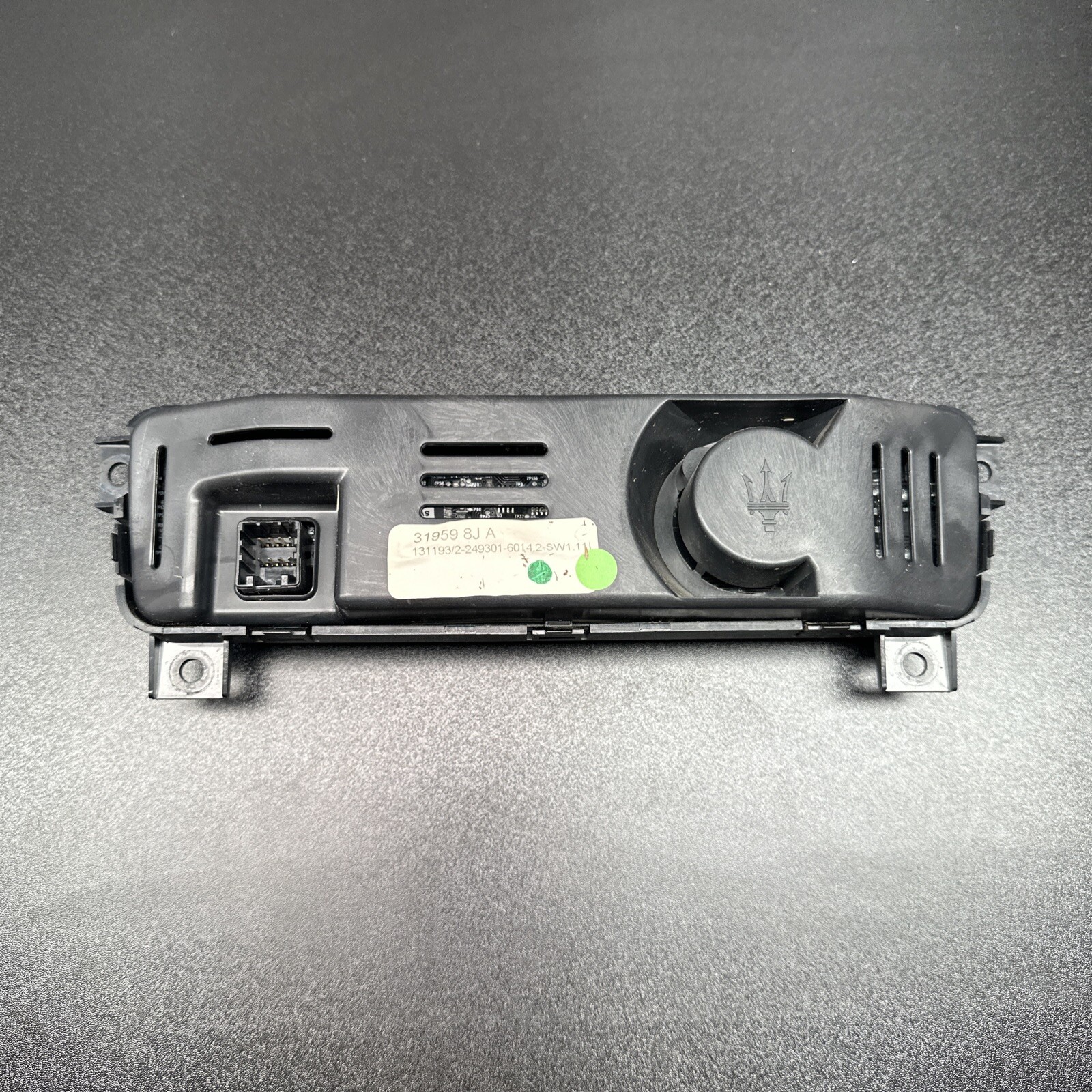 04-19 MASERATI QUATTROPORT A/C AIR HEATER TEMPERATURE CLIMATE CONTROL PANEL