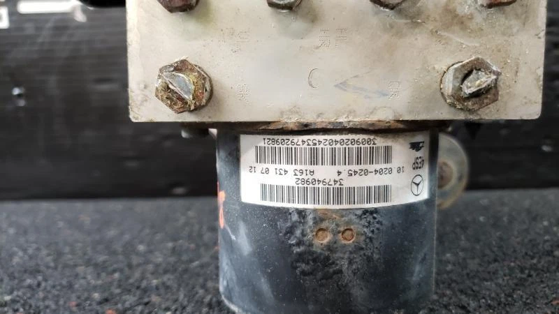 00-02 Mercedes ML Class ABS Anti Lock Brake Pump w/Mod OEM - Imagem 4 de 4