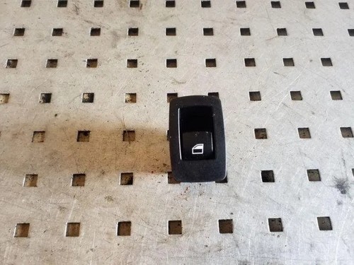 BMW 3 Touring F31 Fensterheber Schalter Vorne links 9208106 2.0 Diesel 26136095