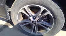 2013-2014 Ford Mustang 17x7 Factory Oe Rim Wheel Machined 5 Spoke 2013-2014 Ford Mustang 17x7 Factory Oe Rim Wheel Machined 5 Spoke