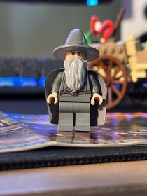 Lego Lord Of The Rings 9469 Gandalf Arrives 100% Complete (No Box)