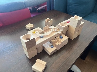 Cuboro Junior Kugelbahn Murmelbahn Holz + 8 Murmeln + Zusatzbausteine