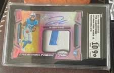 2023 PANINI CERTIFIED JAHMYR GIBBS FRESHMAN FABRIC #1/10 MIRROR PURPLE=SGC 10/9